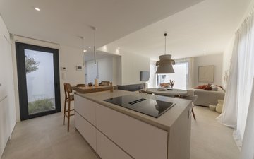 Property slide 21