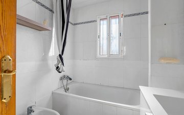 Property slide 19