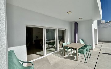 Property slide 20
