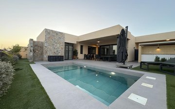 Property slide 5