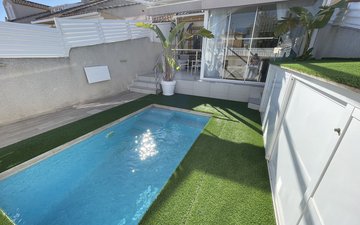 Property slide 5
