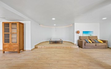 Property slide 34