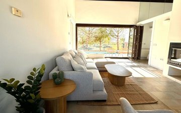 Property slide 19
