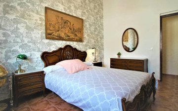 Property slide 23