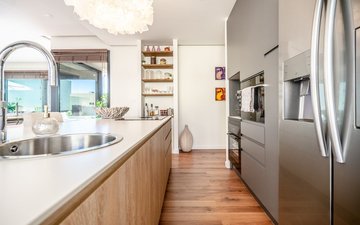 Property slide 20