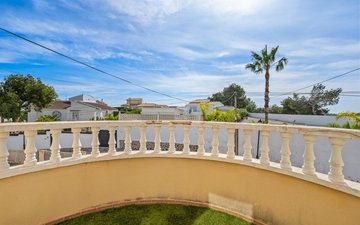 Property slide 19
