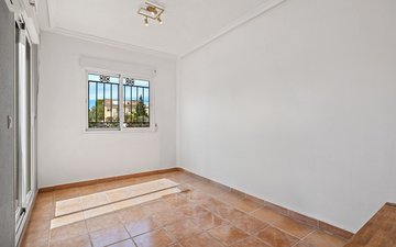 Property slide 21