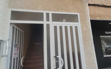 Property slide 32