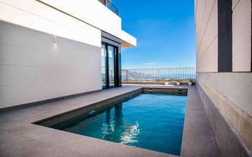 Property slide 10