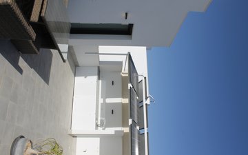 Property slide 25