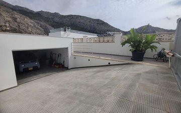 Property slide 22