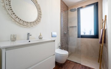 Property slide 22