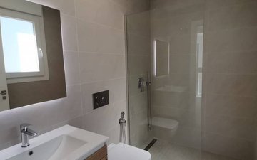 Property slide 22