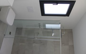 Property slide 21