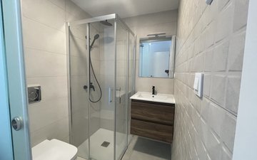 Property slide 18