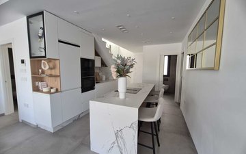 Property slide 28