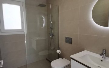 Property slide 10