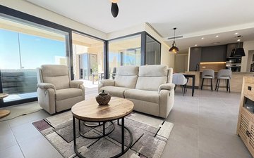 Property slide 18