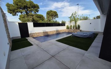 Property slide 20