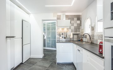 Property slide 50