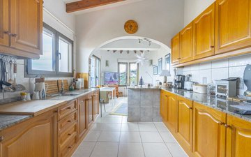 Property slide 30