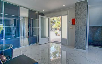 Property slide 25