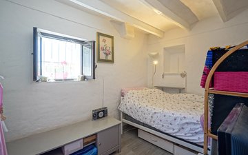 Property slide 19