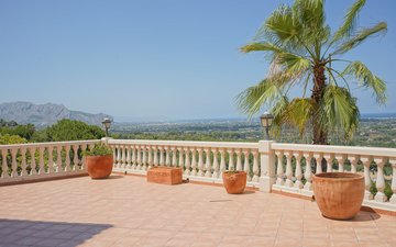 Property slide 13