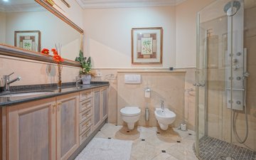 Property slide 24