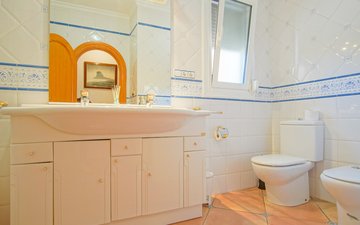 Property slide 25