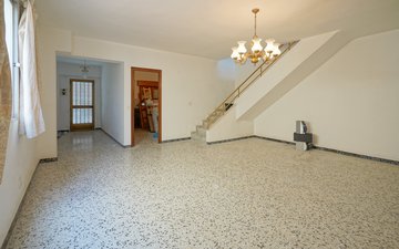 Property slide 4
