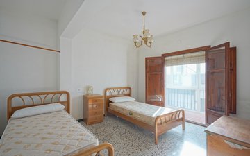Property slide 8