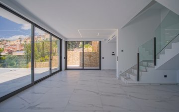 Property slide 24