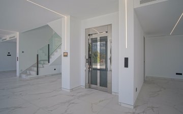 Property slide 25