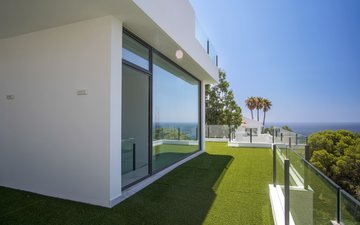 Property slide 7