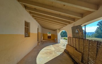 Property slide 17