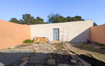 Property slide 23