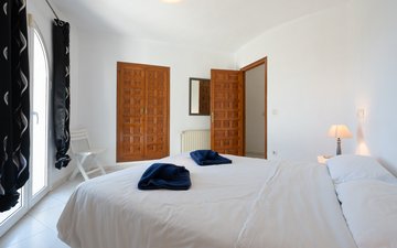 Property slide 23