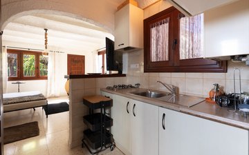Property slide 21