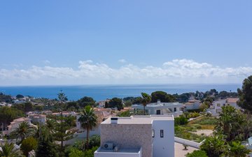 Property slide 16