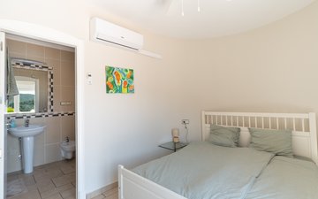Property slide 17