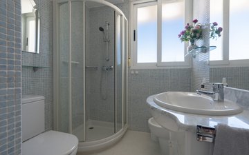 Property slide 43