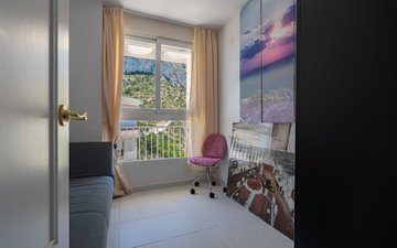 Property slide 45