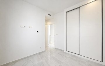 Property slide 5