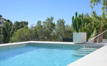 Property slide 35
