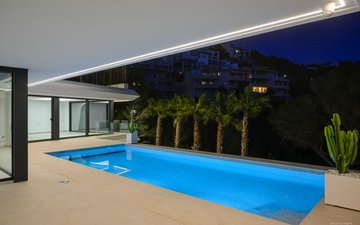Property slide 46
