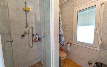 Property slide 25