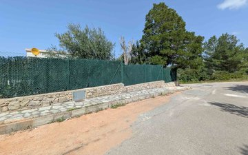 Property slide 48