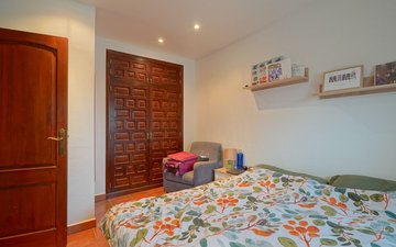 Property slide 17