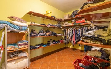 Property slide 40